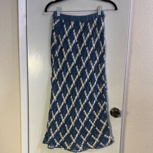 Elegant Blue and White Knit Maxi Skirt